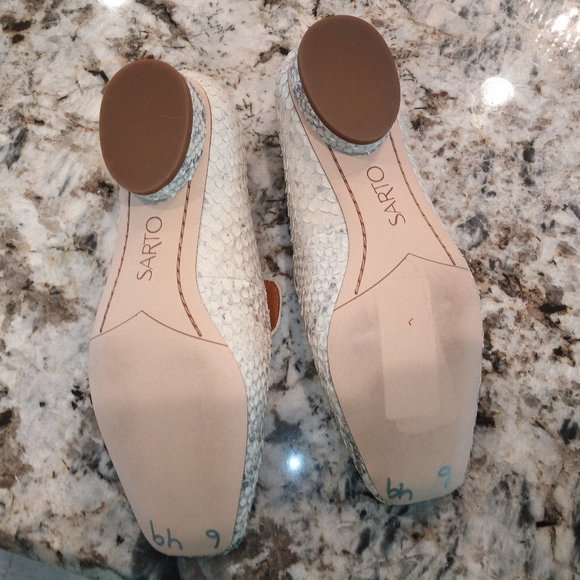 SARTO by Franco Sarto Faith Square Toe Loafer - Picture 6 of 6